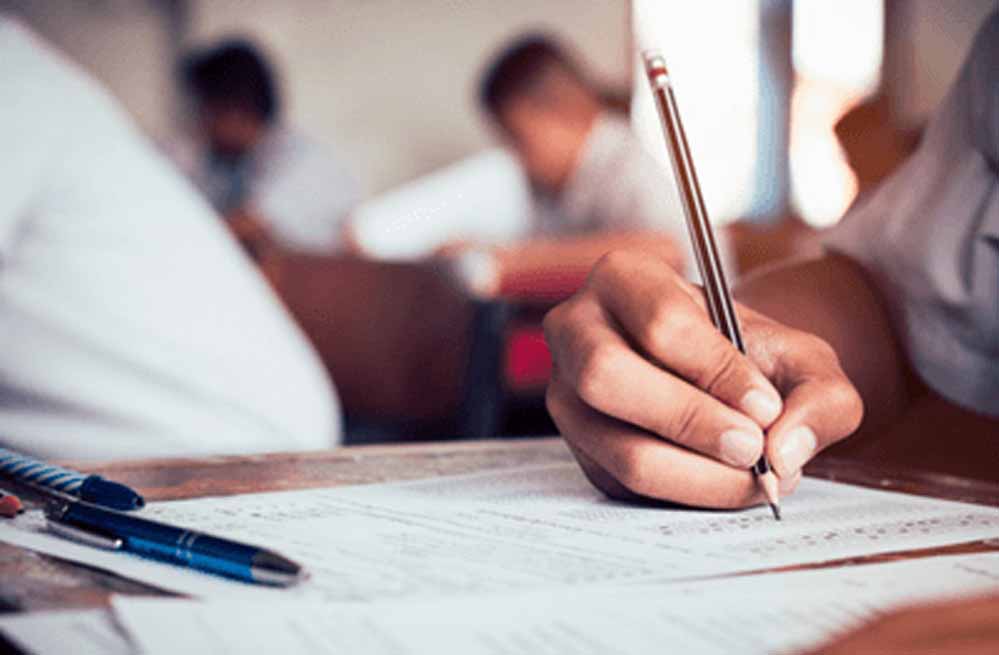 अधीनस्थ सेवा चयन आयोग ने सोशल मीडिया पर चल रहे दुष्प्रचार का किया खंडन, कहा- नियमों का पूरी तरह किय