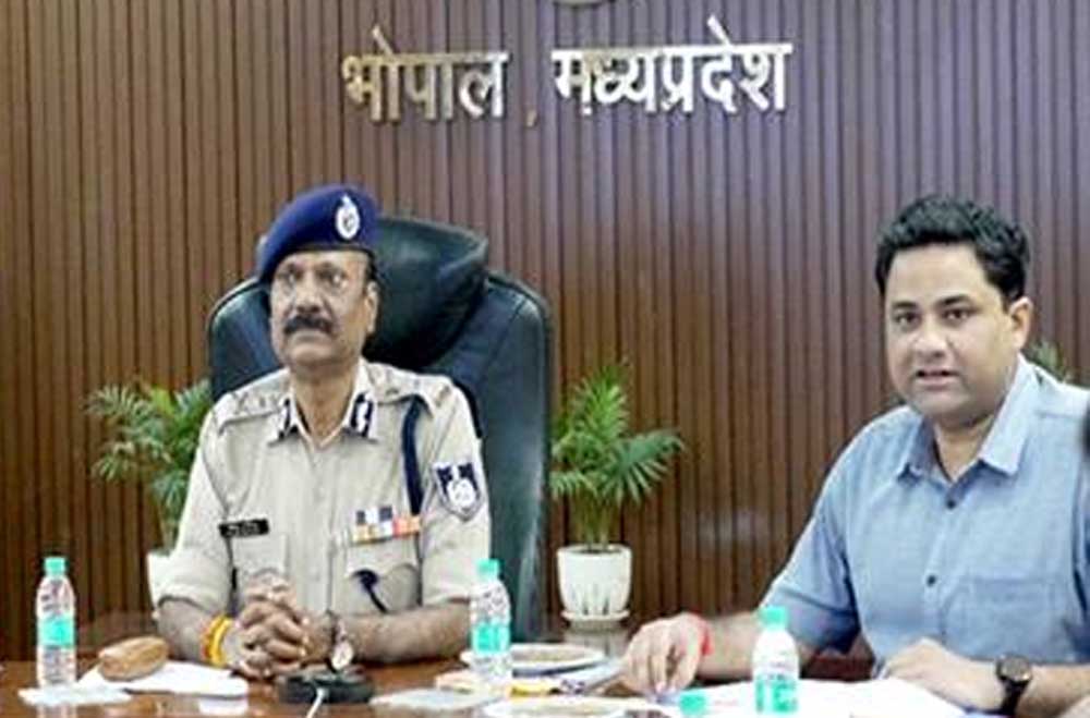 डीजीपी ने सभी पुलिस अधीक्षकों के साथ वीडियो कॉन्फ्रेंसिंग कर तैयारियों की समीक्षा की, प्रत्येक परीक