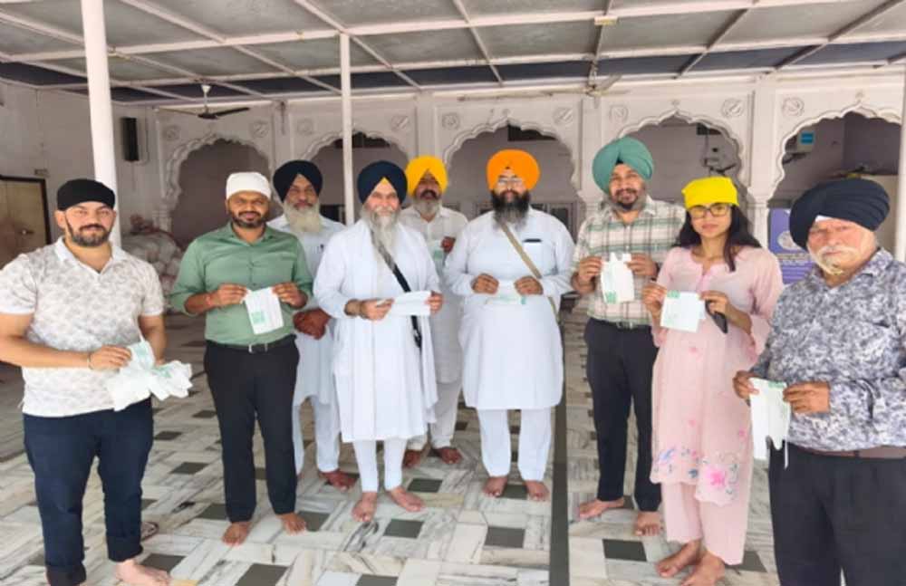 पर्यावरण संरक्षण की ओर बड़ा कदम, श्री दुखनिवारन साहिब ने अपनाए कम्पोस्टेबल प्रसाद लिफाफे
