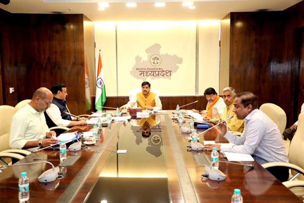 इंदौर और भोपाल मेट्रो रेल परियोजनाओं के हुए दो तिहाई कार्य पूरे