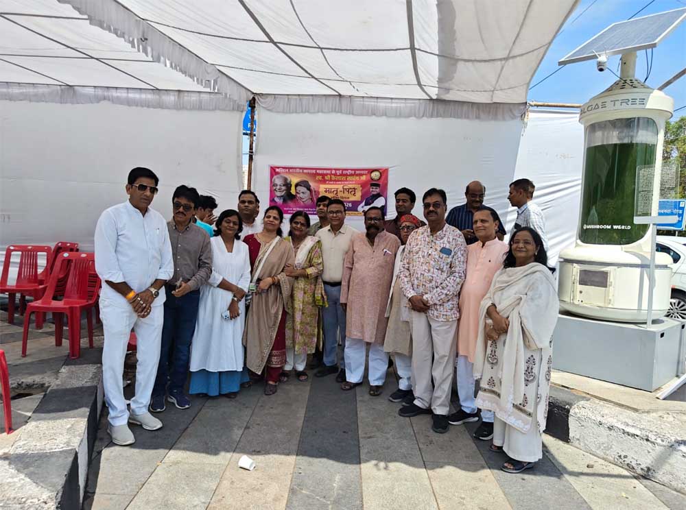 शरबत वितरण से वृद्धजन सम्मान तक, कैलाश सारंग की जयंती पर सेवा और संस्कार का संदेश