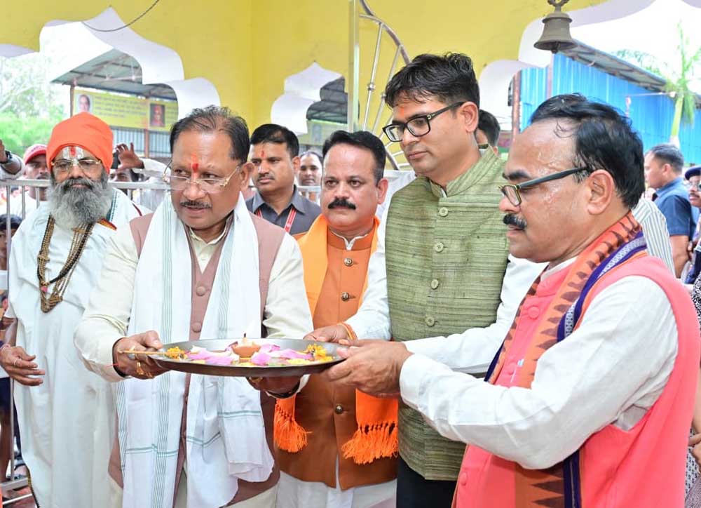 प्रदेशवासियों की सुख-समृद्धि, खुशहाली और मंगलमय जीवन की कामना की