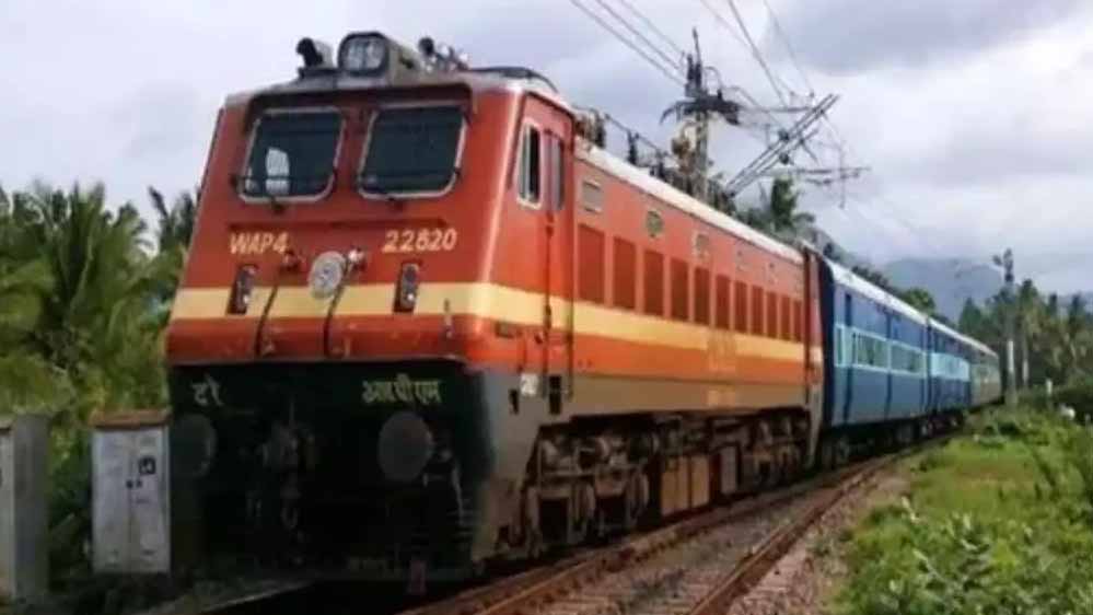 भोपाल मंडल के 15 स्टेशनों की बदलेगी तस्वीर, यात्रियों को मिलेंगे सिनेमाघर और गेमिंग जोन