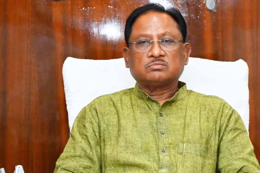 मुख्यमंत्री का जीरो टॉलरेंस संदेश, अशिष्ट व्यवहार करने वाले अफसर पर गिरी गाज