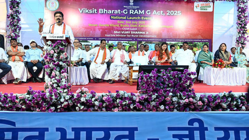 उपमुख्यमंत्री ने गंडईखुर्द में प्रदेश के पहले विकास कार्य के रूप में शेड निर्माण प्रस्ताव को दी स्व