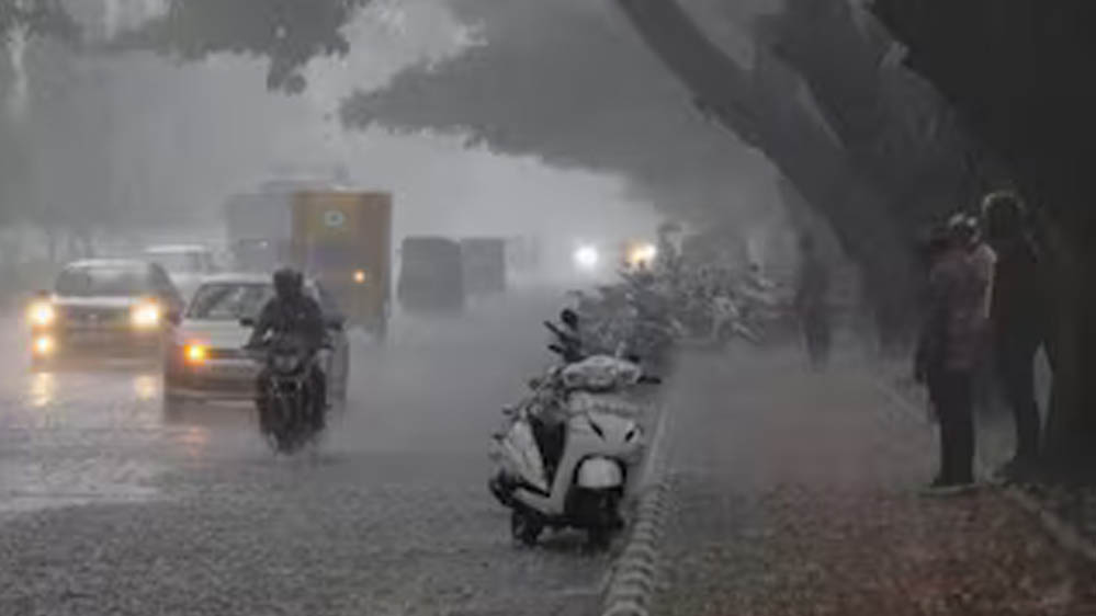 मध्य प्रदेश में मानसून की रफ्तार तेज, 13 जिलों में भारी बारिश की चेतावनी; 7 संभाग पहले ही कवर