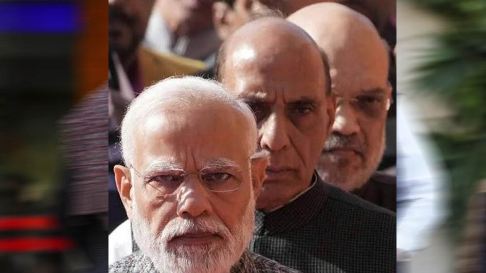 राजनाथ सिंह के इस्तीफे की अटकलों के बीच सियासी हलचल, क्या अमित शाह को मिलेगी नई जिम्मेदारी?