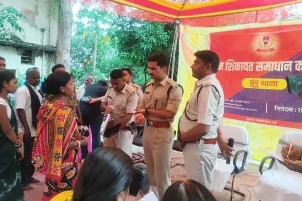 हर बुधवार थानों में जन सुनवाई, रांची में शिकायतों के त्वरित समाधान की व्यवस्था