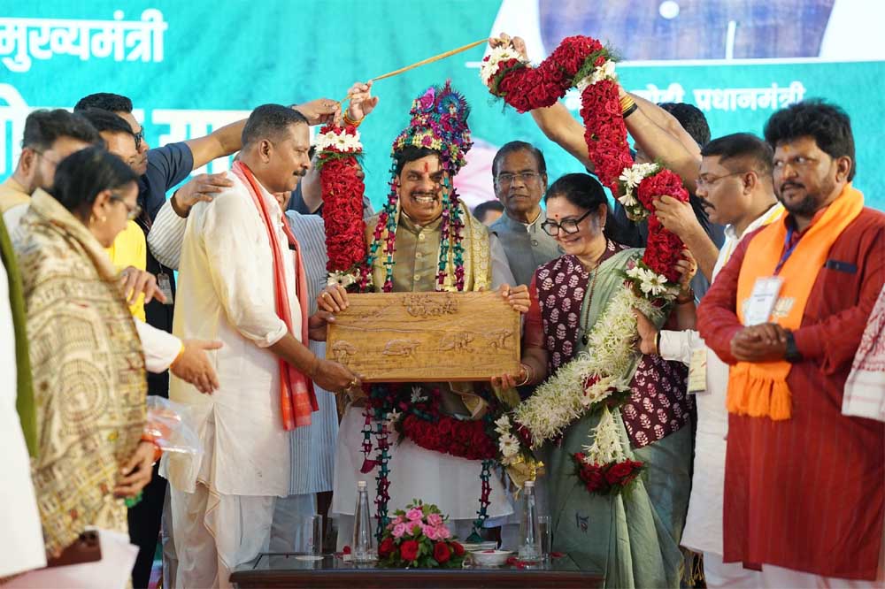 हलधर किसान धरती के वास्तविक शुभंकर, इनकी खुशहाली सरकार का संकल्प किसानों की तरक्की से ही देश-प्रदेश