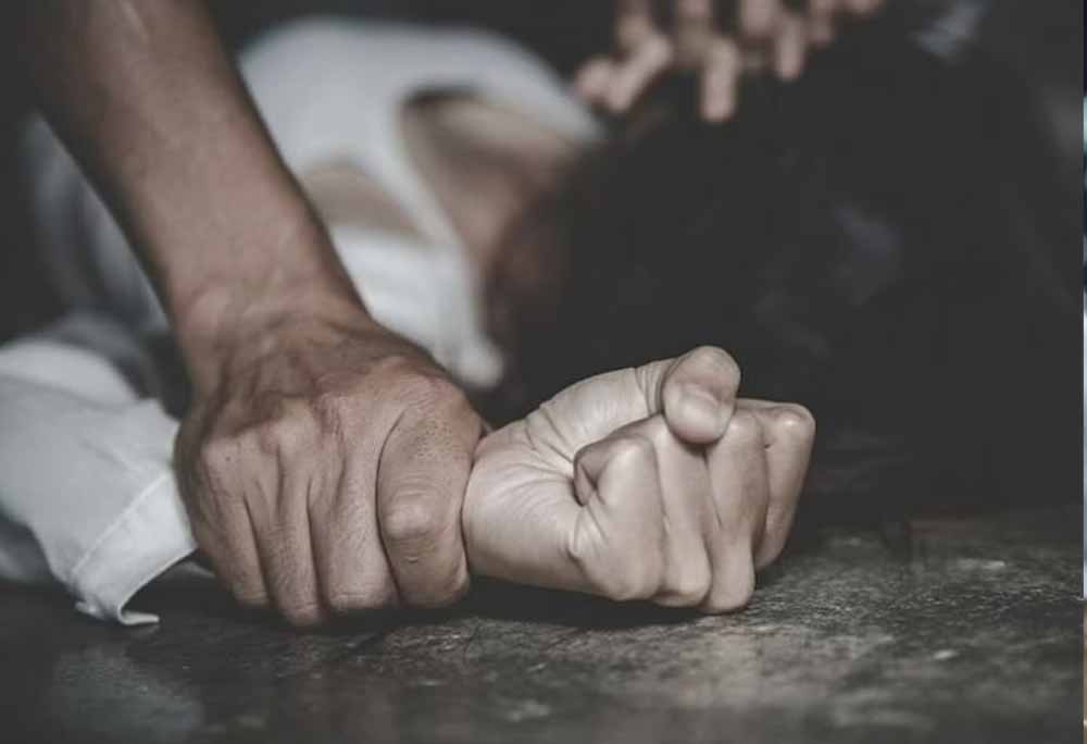सहेली के भाई ने किशोरी को किया किडनैप, दोस्त के कमरे पर ले जाकर किया दुष्कर्म