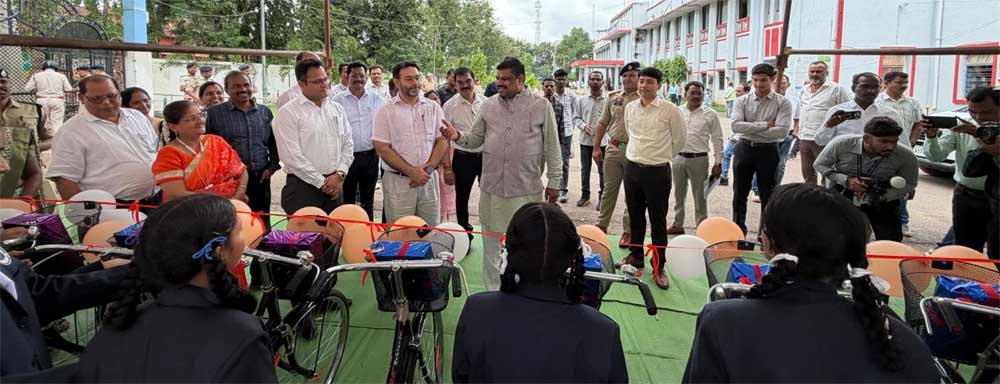 शिक्षा गुणवत्ता सुधारने और योजनाओं के प्रभावी क्रियान्वयन के दिए निर्देश