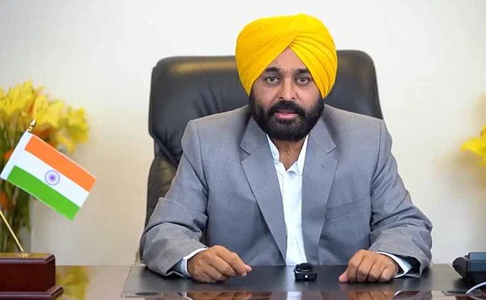 Punjab Cabinet Decision: वोटर लिस्ट अपडेट कराने वालों को 1 जुलाई से 30 सितंबर तक मुफ्त मिलेंगे जरूर